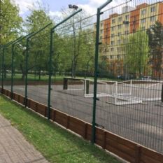 Oplocení multifunkčního hřiště 13. ZŠ Baarova Plzeň