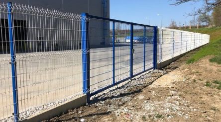 Oplocení firemního areálu FENESTRA Stod