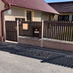 Plaňkové oplocení zahrady Volduchy