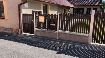 Plaňkové oplocení zahrady Volduchy