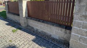 Výměna dřevěných planěk za bezúdržbové plastové v Rokycanech