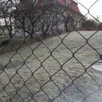 Čtyřhranné pletivo barevné