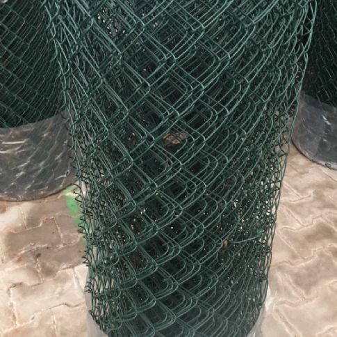 Pletivo PVC  100 cm -15 m,s vpleteným napínacím drátem, zelené