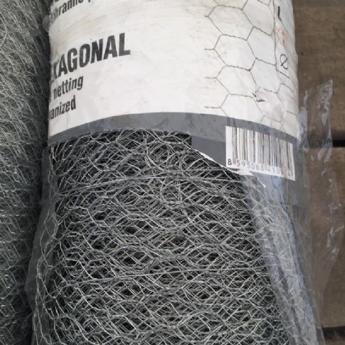 Králičí pletivo Zn 100 cm, oko hexagonální 13 mm - 50m v roli