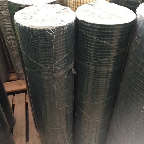 Svařovaná síť PVC - zelená, oko 13x13, dr.1,2mm  v. 1000 mm