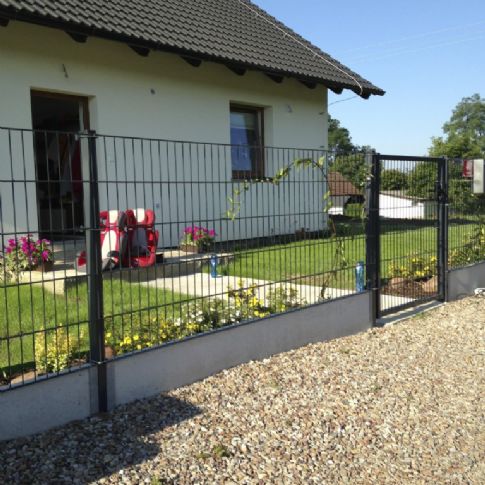 Panel 2D Pallas Zn,PE 2230 mm, antracitový