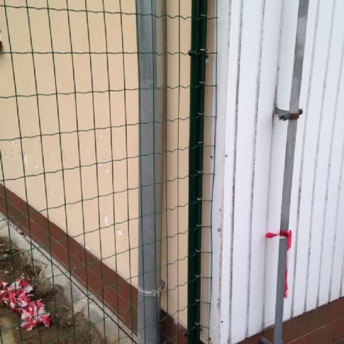 Sloupek s nosem Zn,PVC 60x2500 mm - zelený