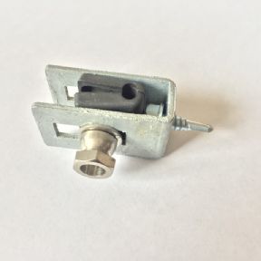 Příchytka Zn U43na panel