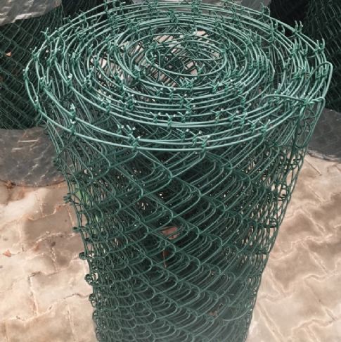 Pletivo PVC  100 cm -25 m,s vpleteným napínacím drátem, zelené